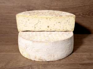 Tomme à l'ail des ours